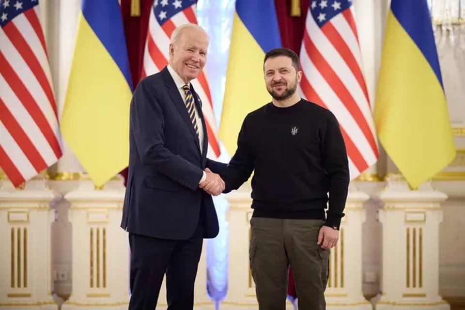 Biden-e-Zelensky