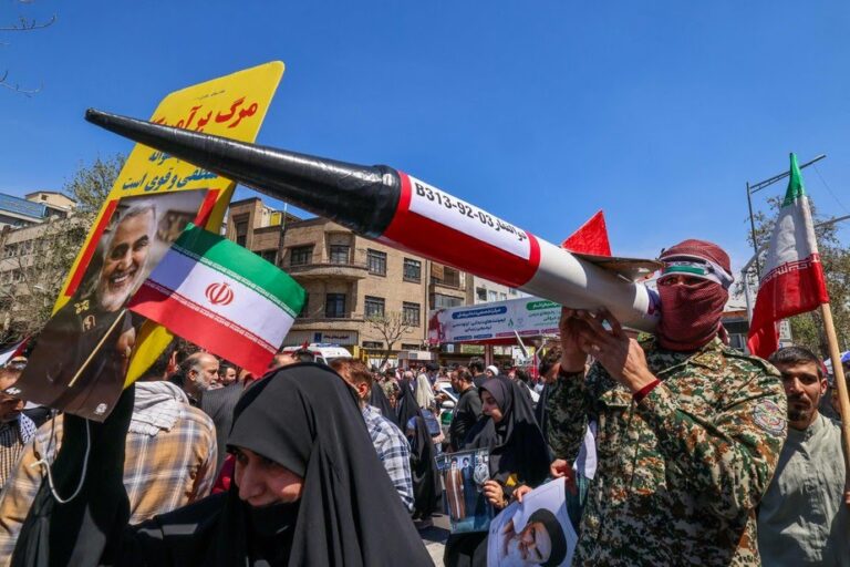 106475713-iranian-attend-the-funeral-procession-for-seven-islamic-revolutionary-guard-corps-members.jpg