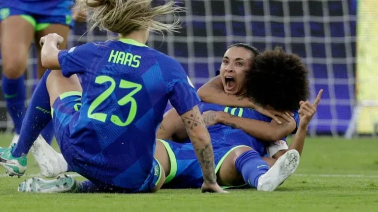 marta-decide-para-o-brasil-contra-a-colombia-202715_800x450.webp.webp